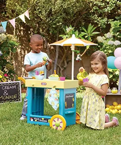 Little Tikes 2 in 1 Lemonade and Ice Cream Stand with 25 Accessories and Chalkboard For Kids Ages 2 plus 0 1