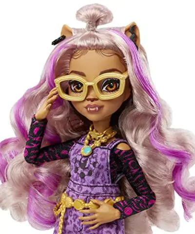 Monster High Doll Clawdeen Wolf with Accessories and Pet Dog Posable Fashion Doll with Purple Streaked Hair 0 2